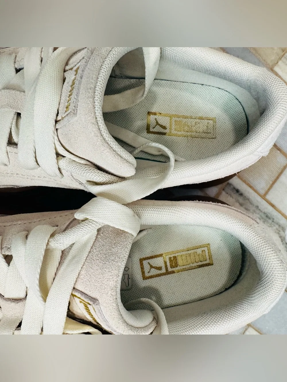 Puma Mayze Stack Luxe Platform Sneakers Cream Suede Gum Sole Women’s US 8